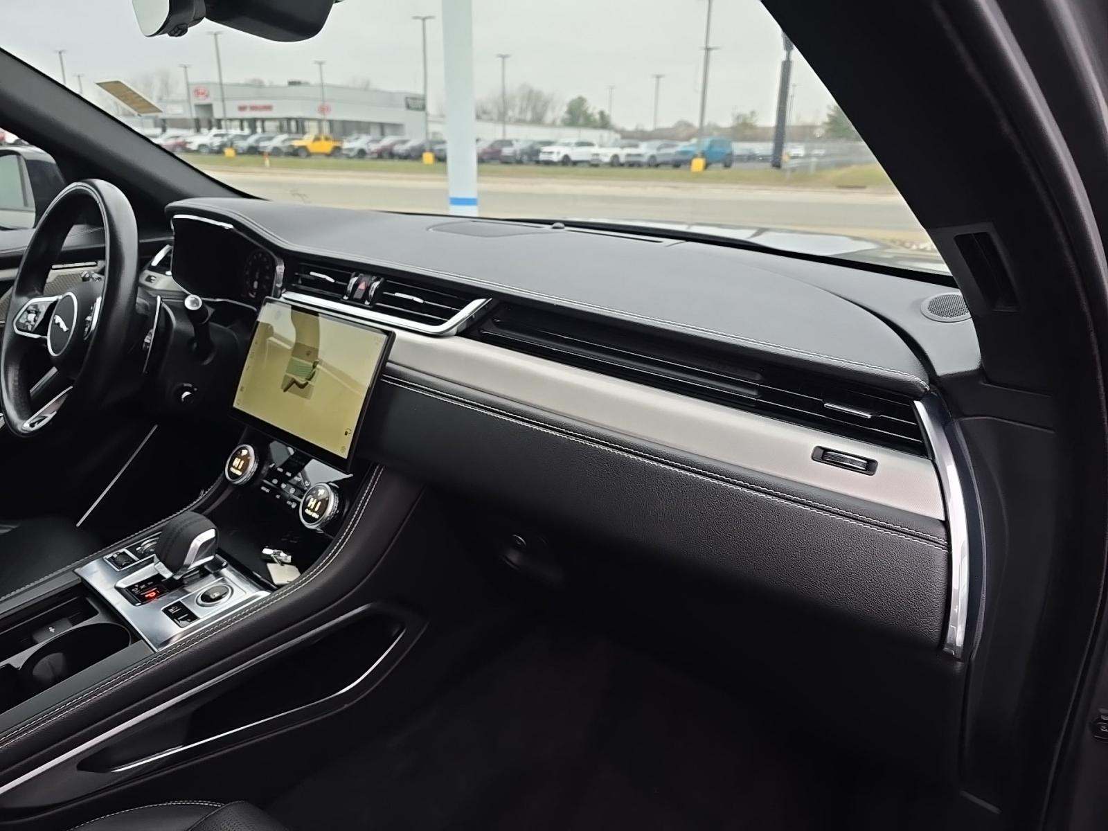 2024 Jaguar F-PACE P250 R-Dynamic S AWD