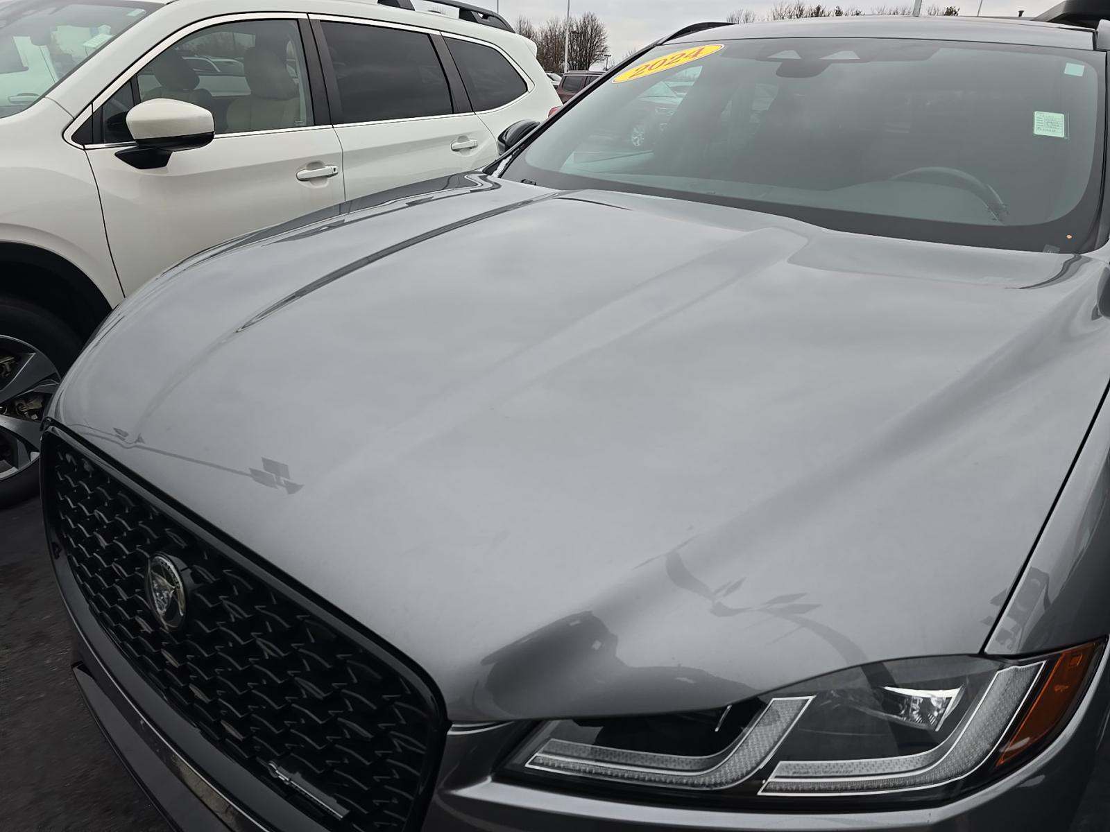 2024 Jaguar F-PACE P250 R-Dynamic S AWD