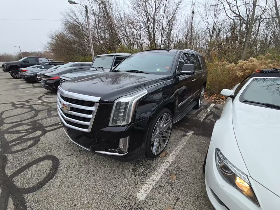 2018 Cadillac Escalade Luxury AWD