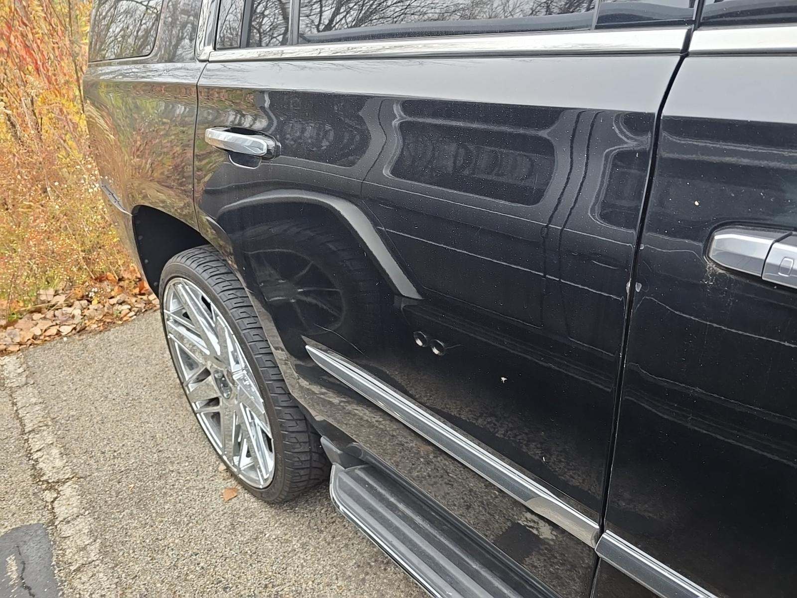 2018 Cadillac Escalade Luxury AWD