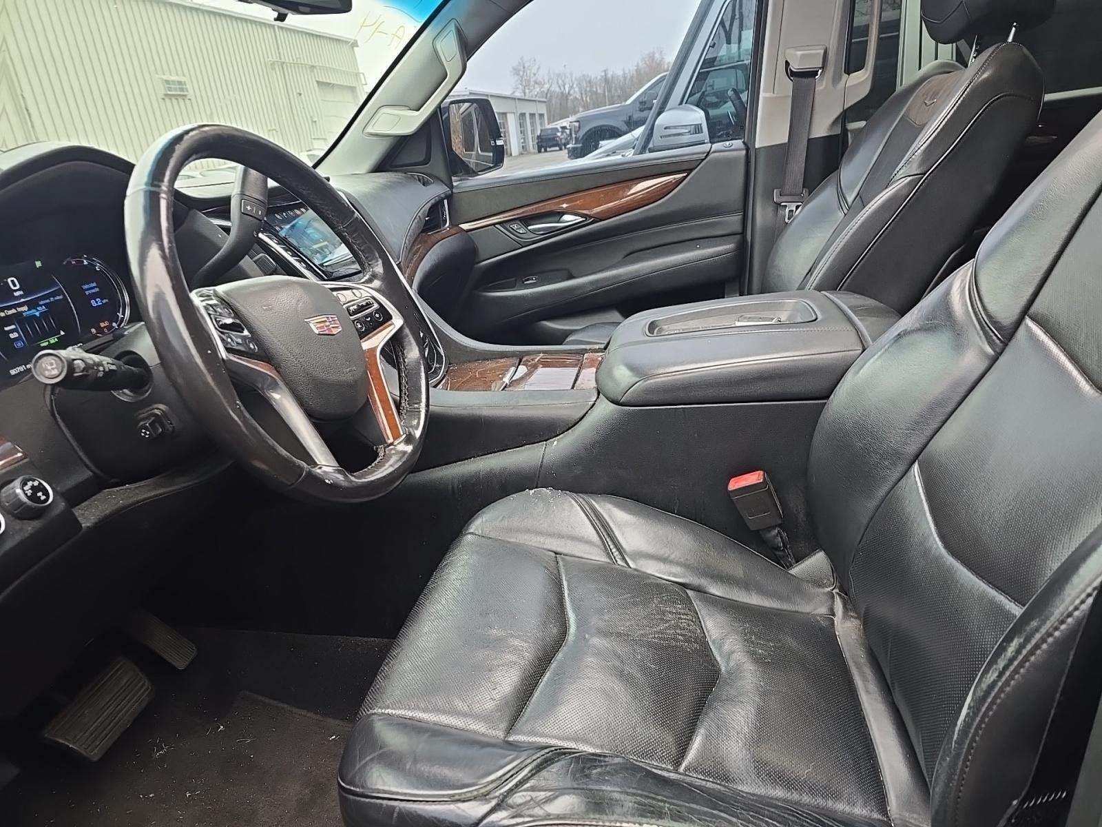 2018 Cadillac Escalade Luxury AWD