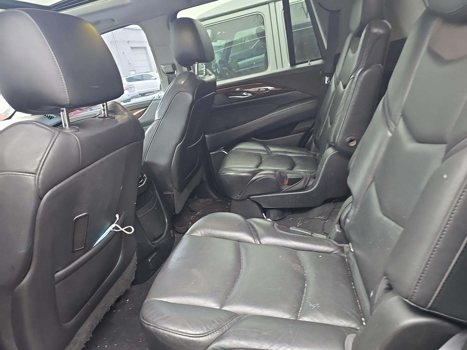 2018 Cadillac Escalade Luxury AWD