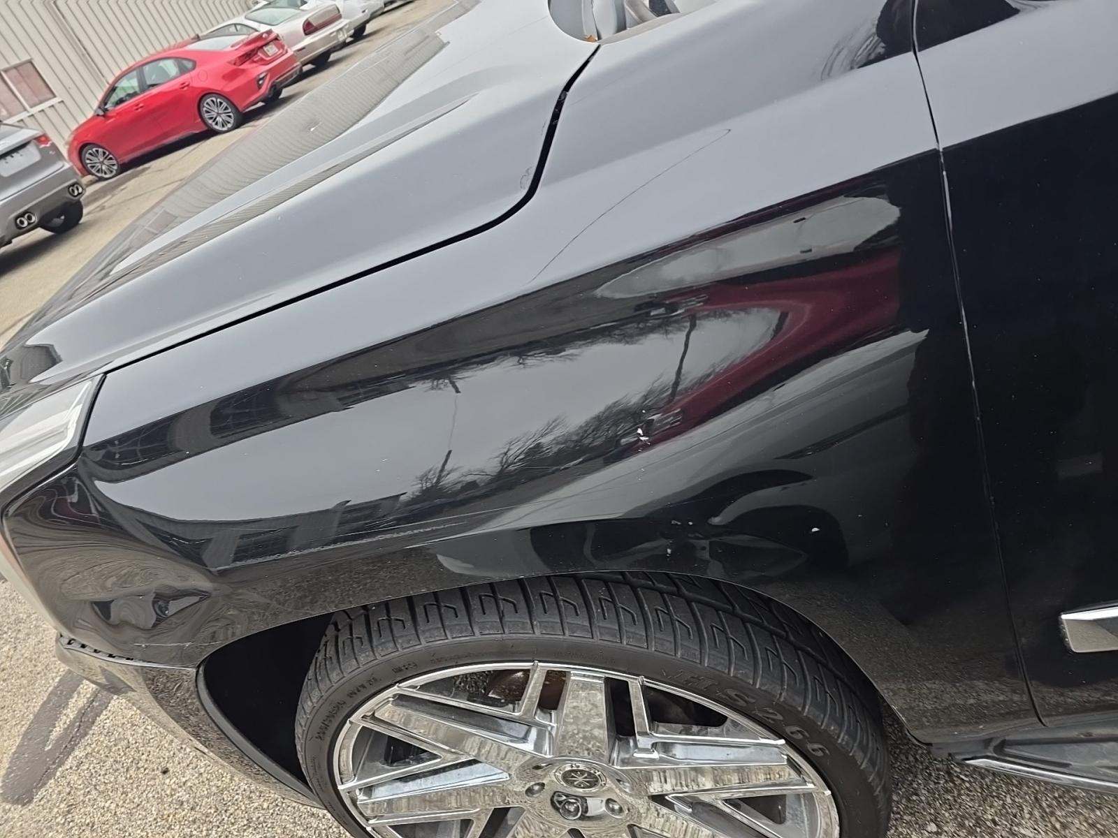 2018 Cadillac Escalade Luxury AWD