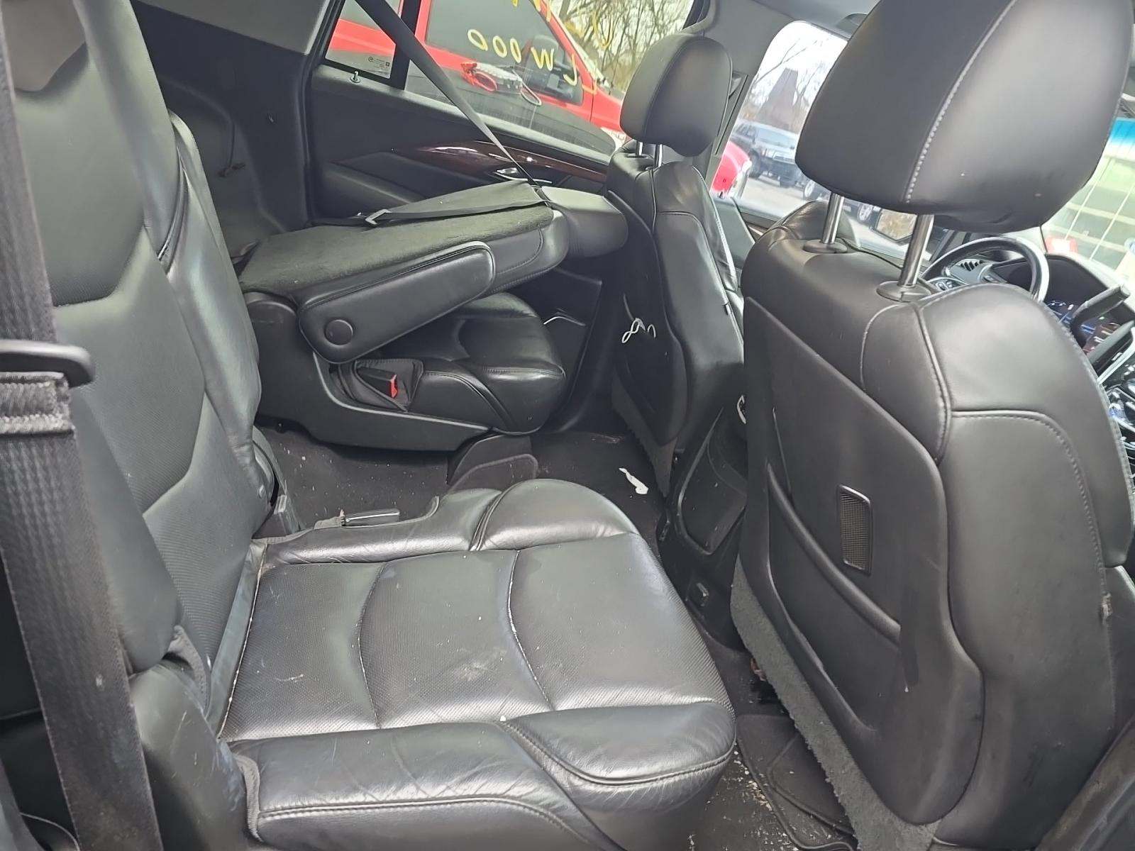 2018 Cadillac Escalade Luxury AWD