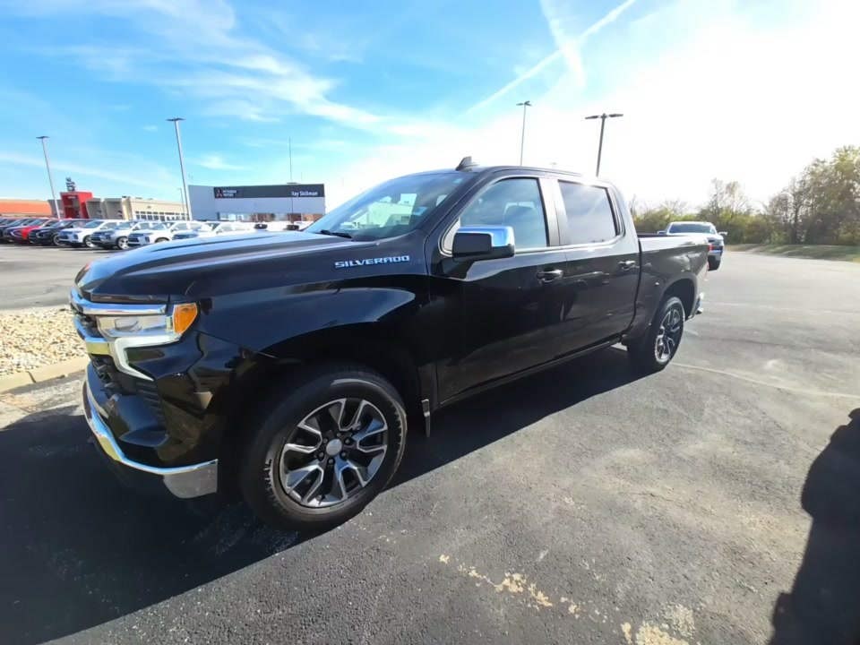 2022 Chevrolet Silverado 1500 LT AWD