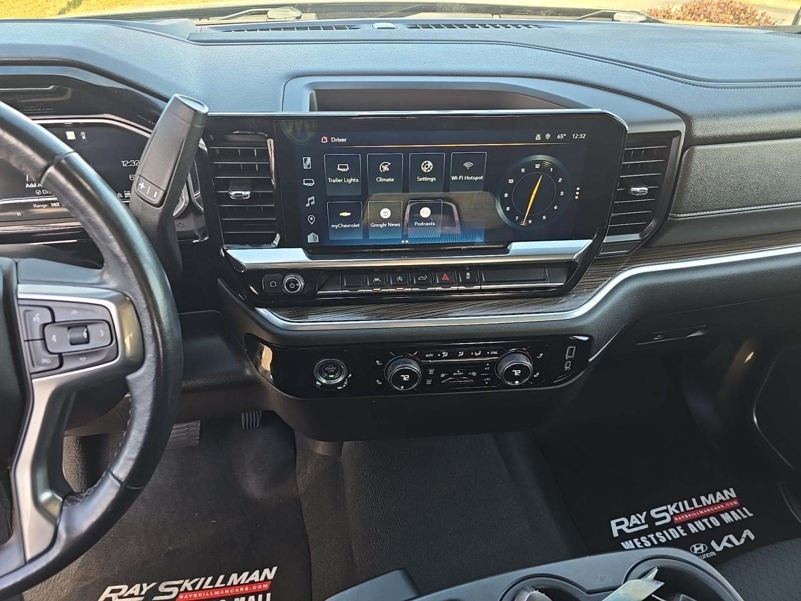 2022 Chevrolet Silverado 1500 LT AWD