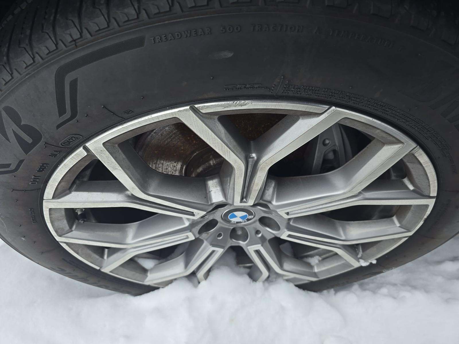 2023 BMW X7 xDrive40i AWD