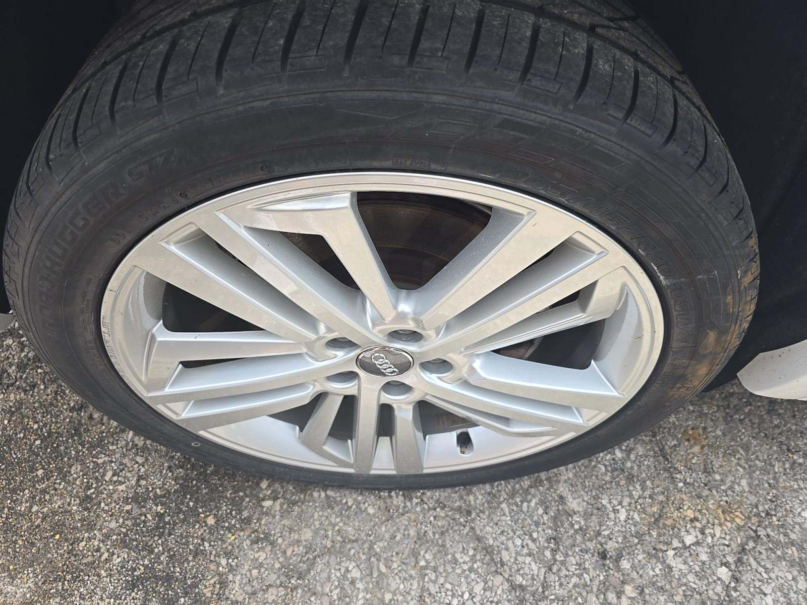 2018 Audi Q5 Premium Plus AWD