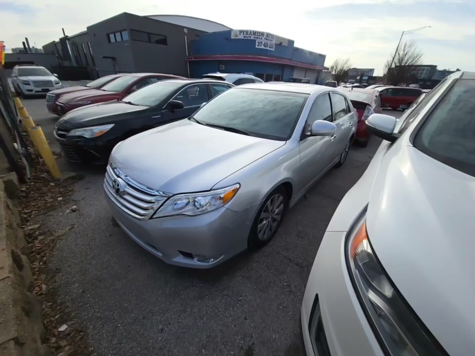 2011 Toyota Avalon Limited FWD