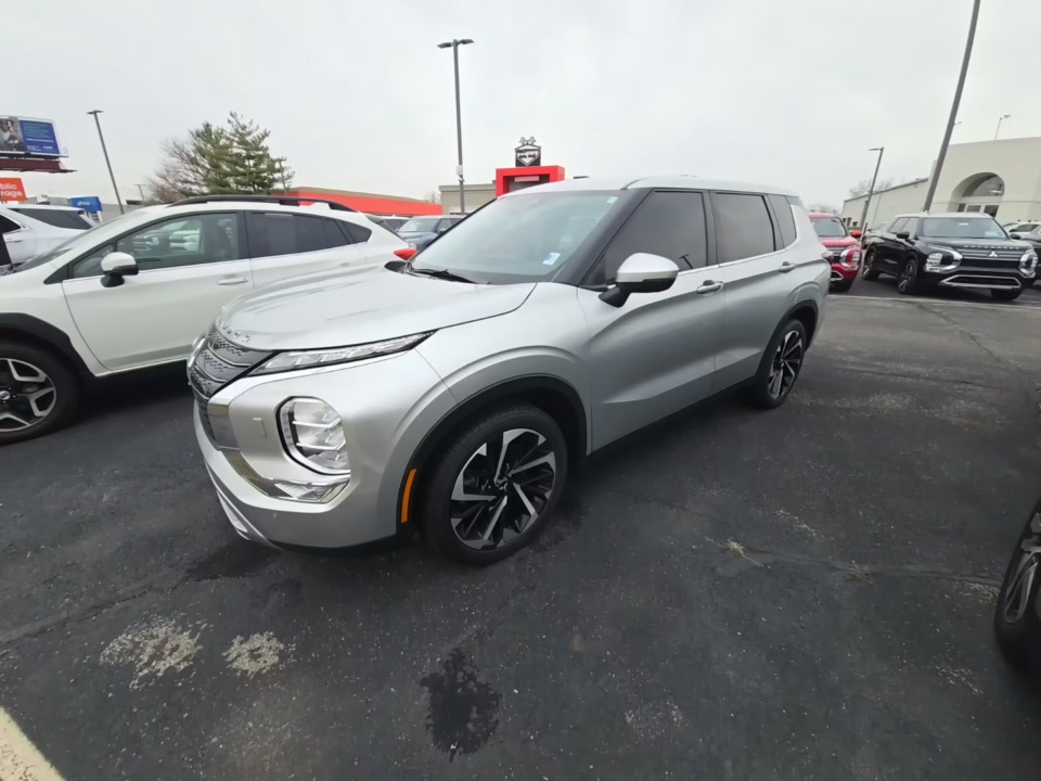 2023 Mitsubishi Outlander SE AWD