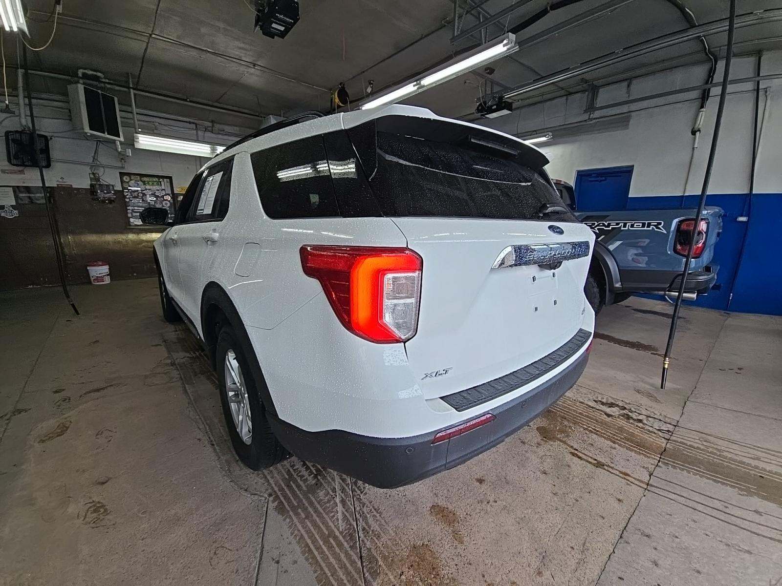 2022 Ford Explorer XLT AWD