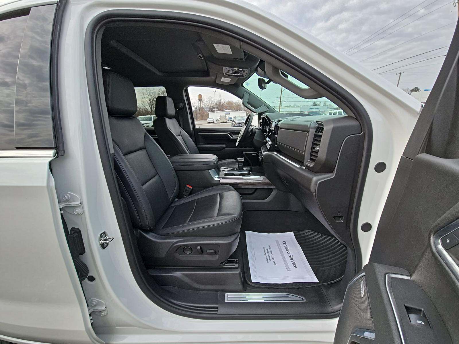 2024 Chevrolet Silverado 1500 LTZ AWD