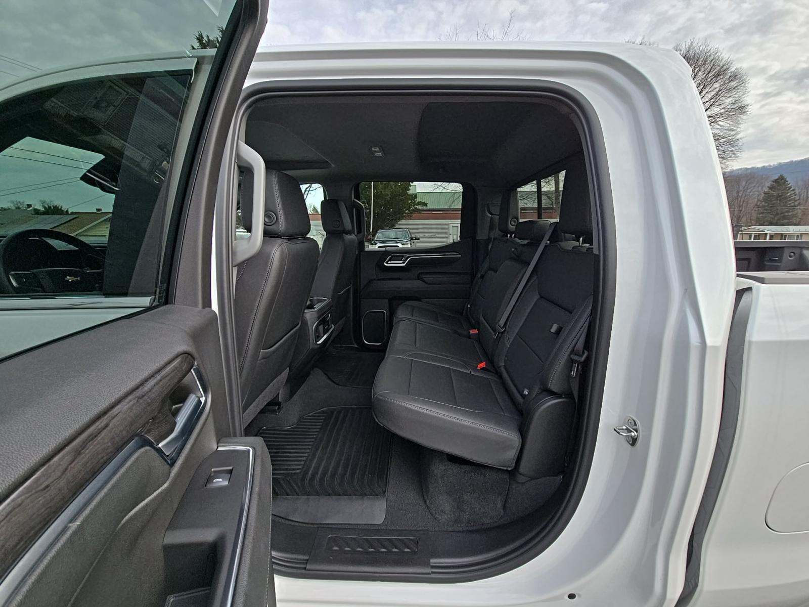 2024 Chevrolet Silverado 1500 LTZ AWD