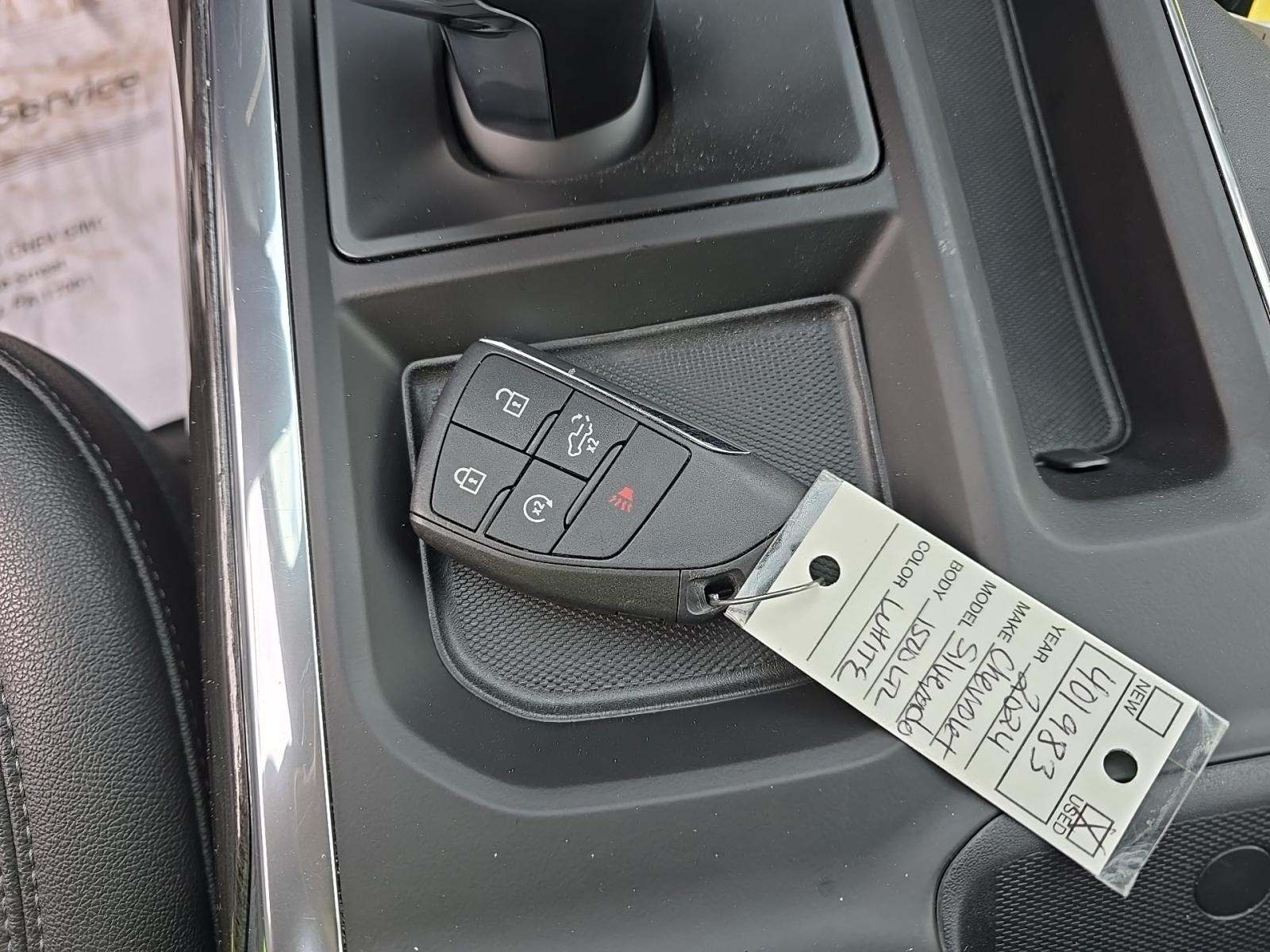 2024 Chevrolet Silverado 1500 LTZ AWD