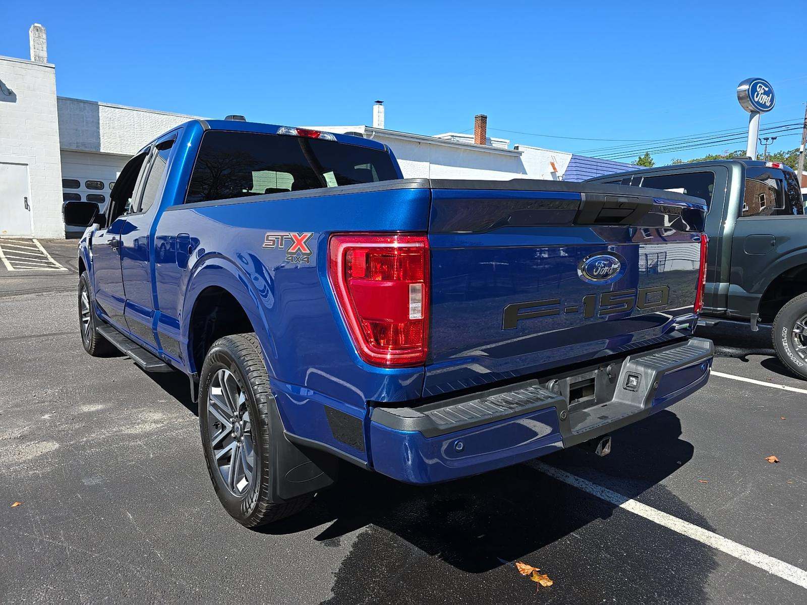 2022 Ford F-150 XL AWD