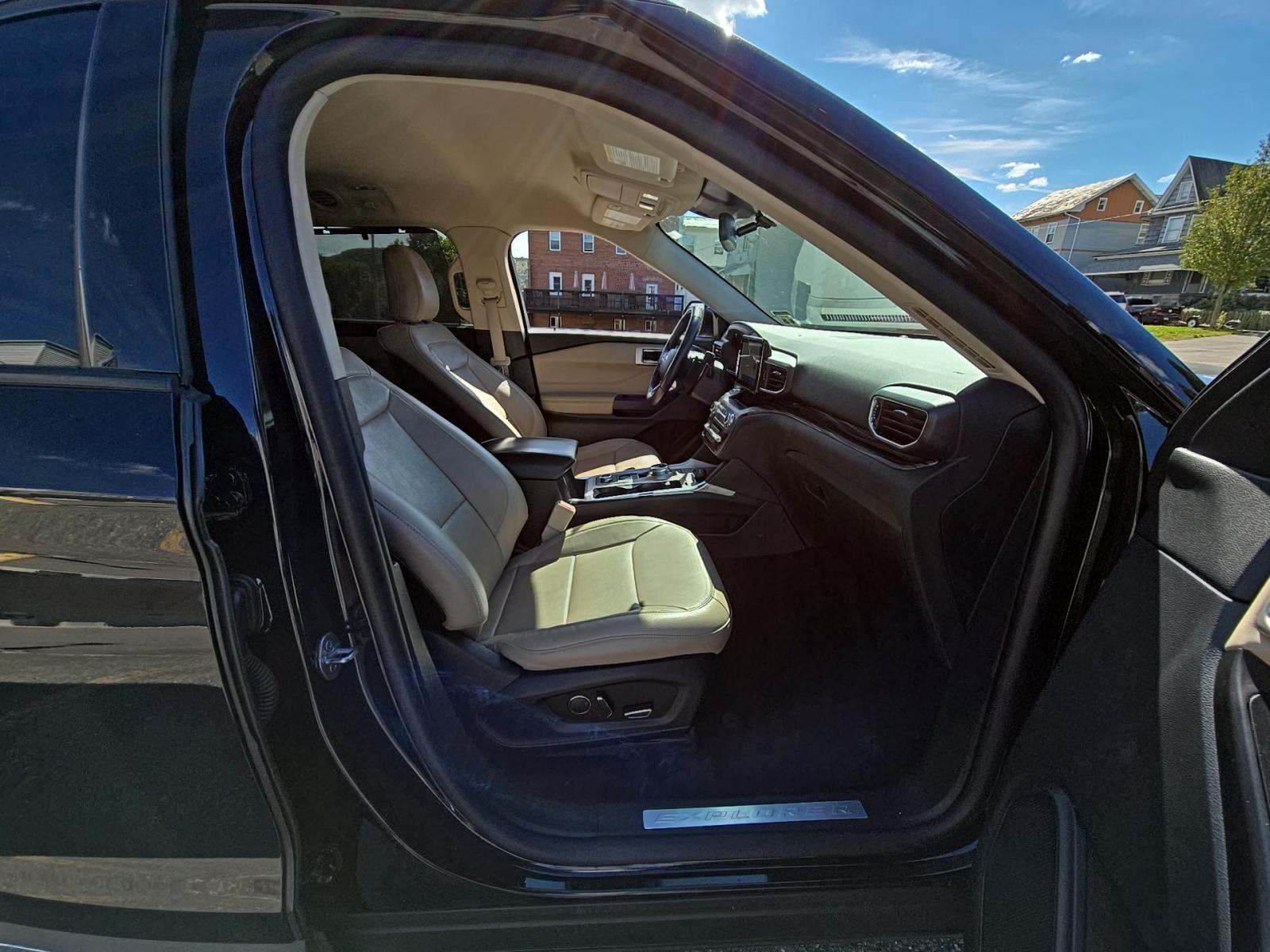 2020 Ford Explorer Limited AWD