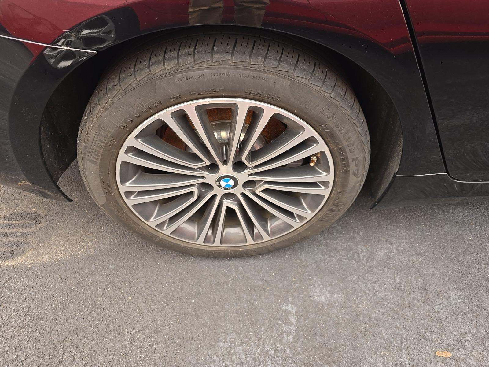 2019 BMW 5 Series 530i xDrive AWD