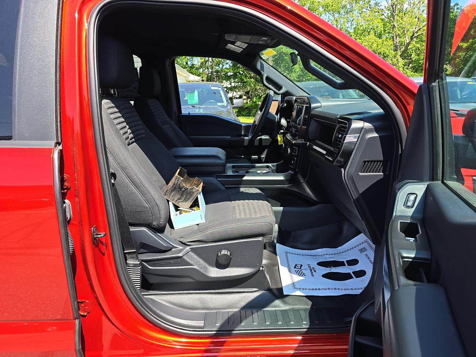 2023 Ford F-150 XL AWD