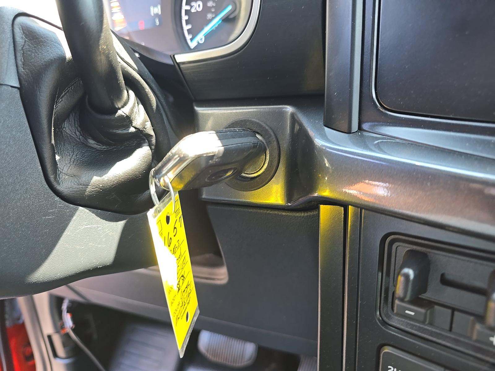 2023 Ford F-150 XL AWD