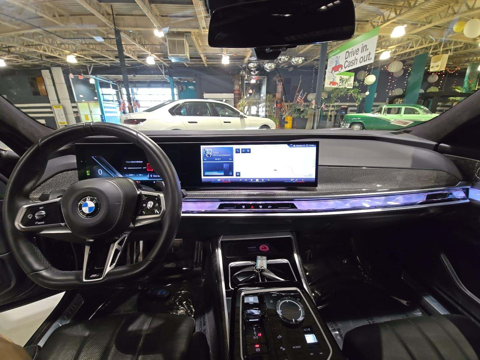 2023 BMW 7 Series 760i xDrive AWD