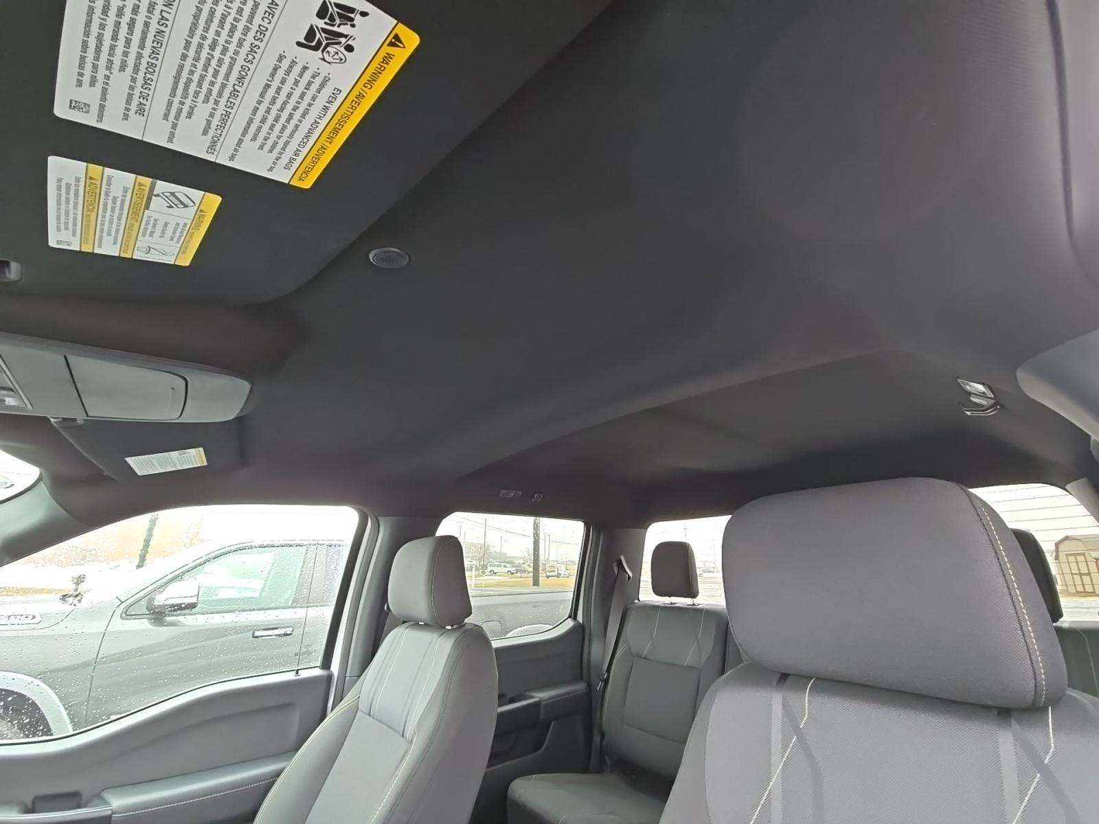 2025 Ford F-150 STX AWD