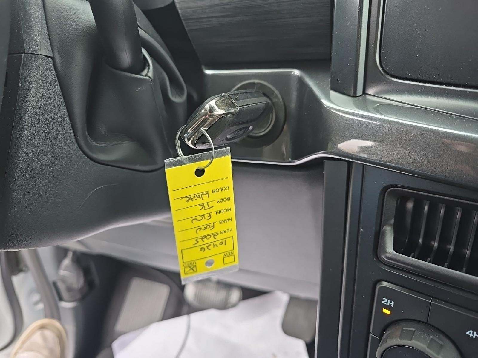 2025 Ford F-150 STX AWD