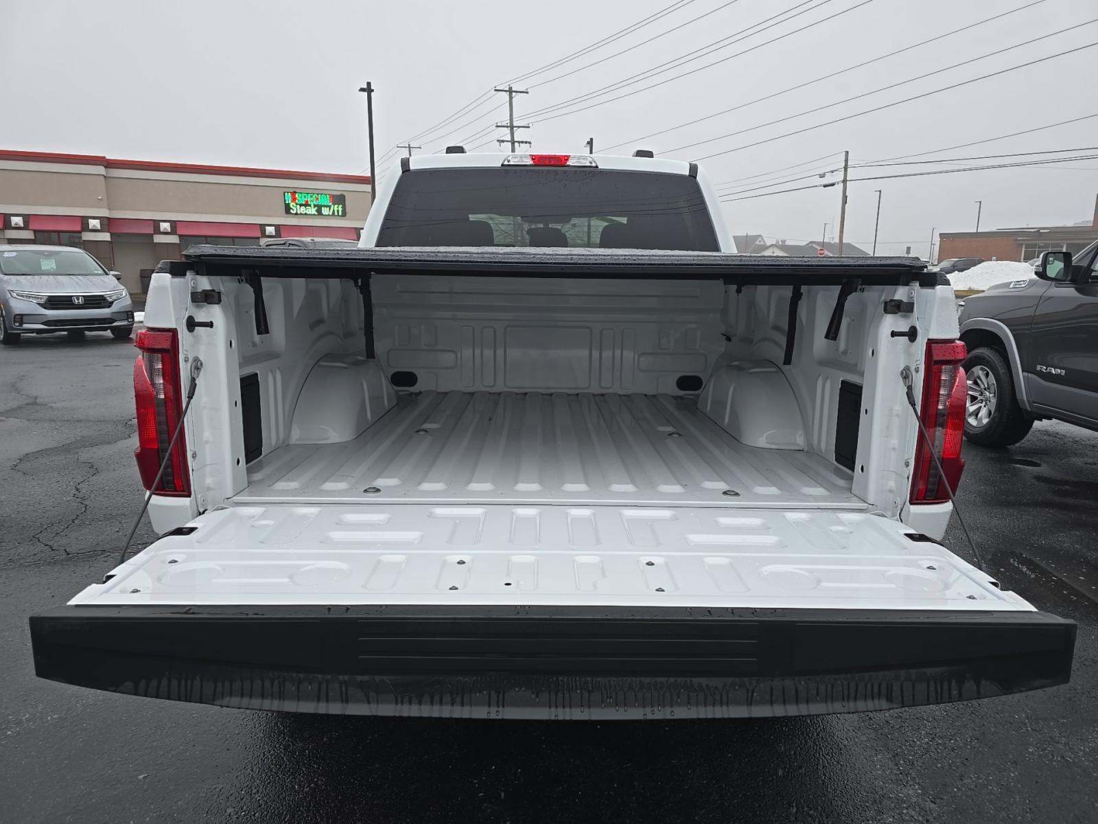 2025 Ford F-150 STX AWD