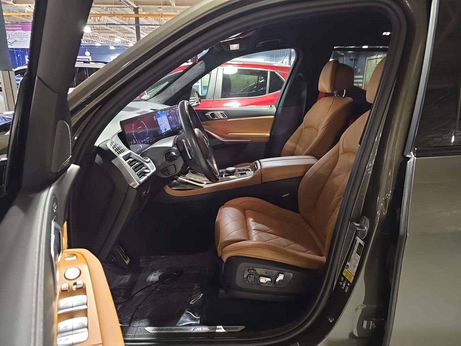 2023 BMW X7 xDrive40i AWD