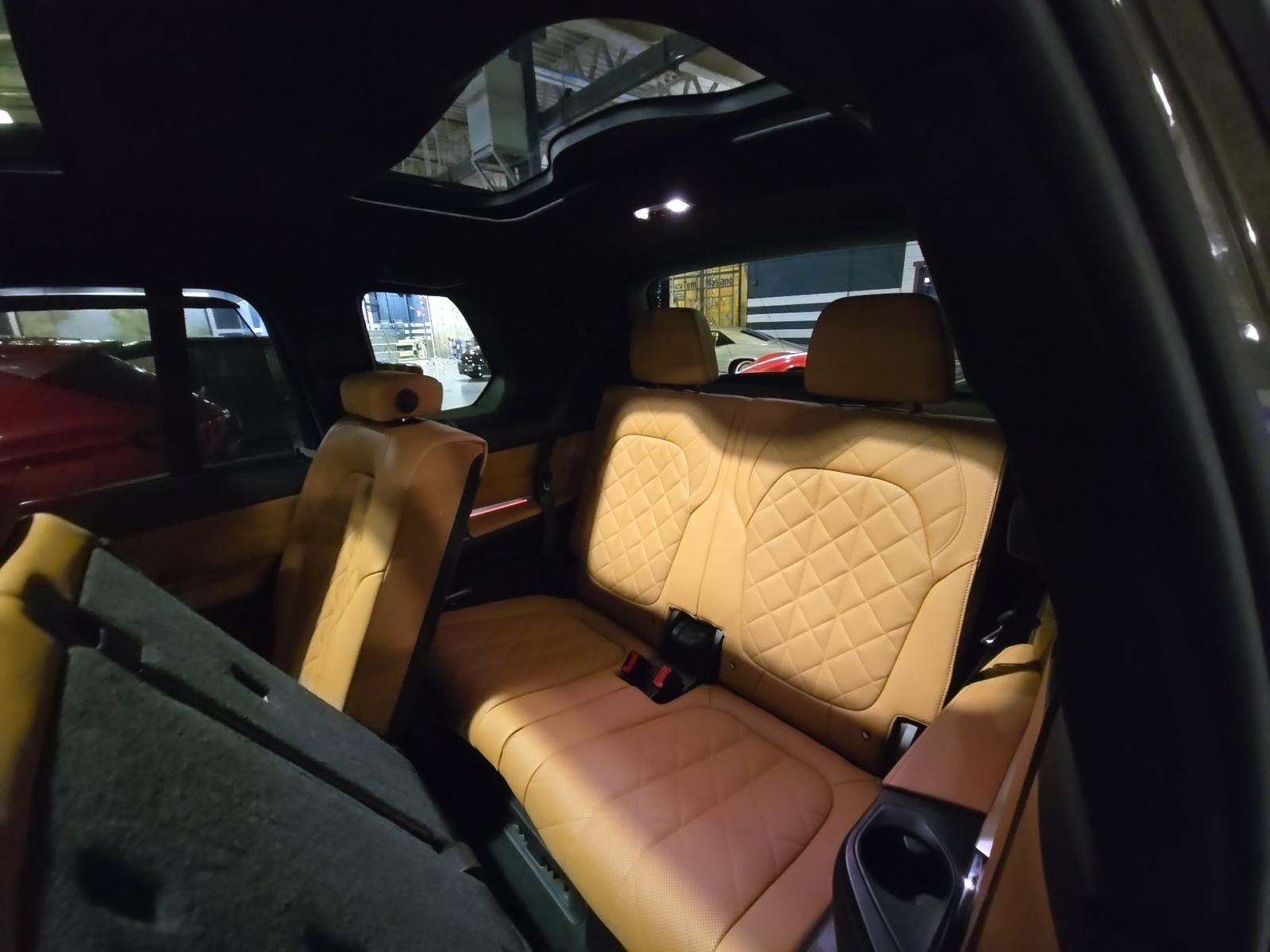 2023 BMW X7 xDrive40i AWD