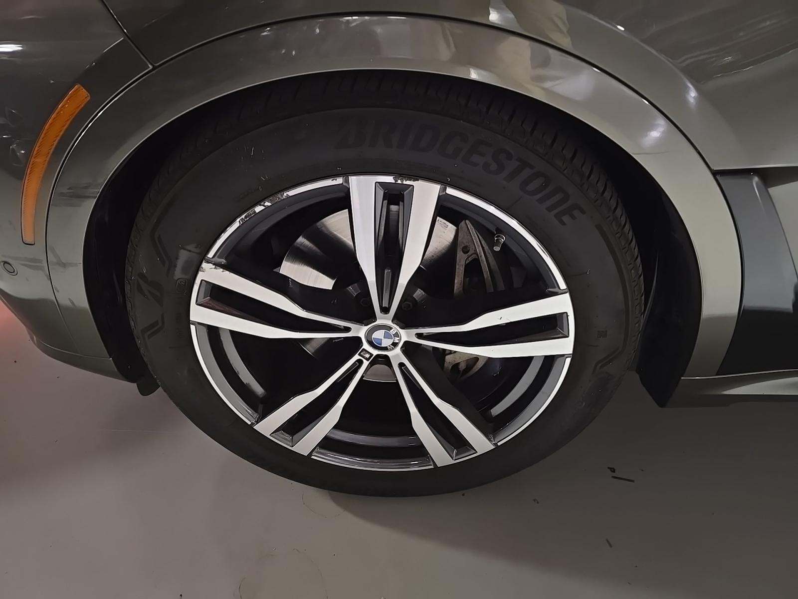 2023 BMW X7 xDrive40i AWD