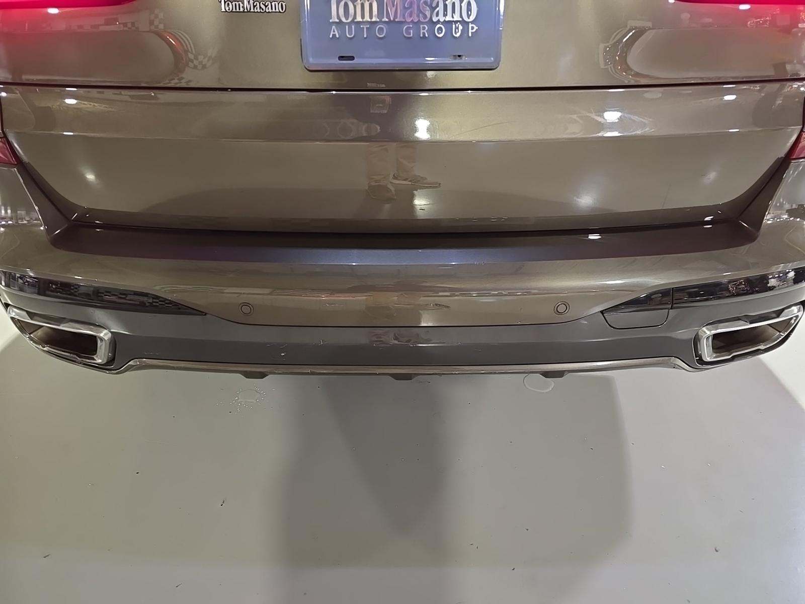 2023 BMW X7 xDrive40i AWD