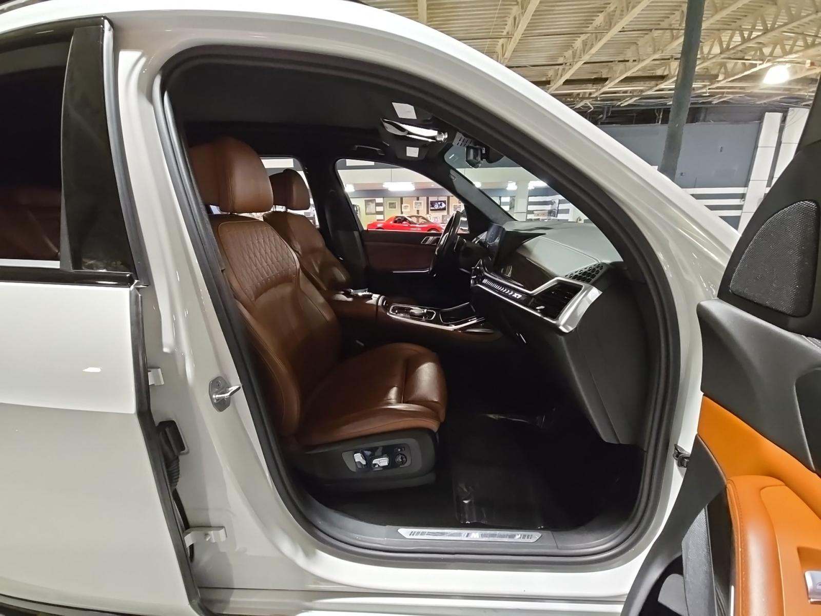 2023 BMW X7 xDrive40i AWD