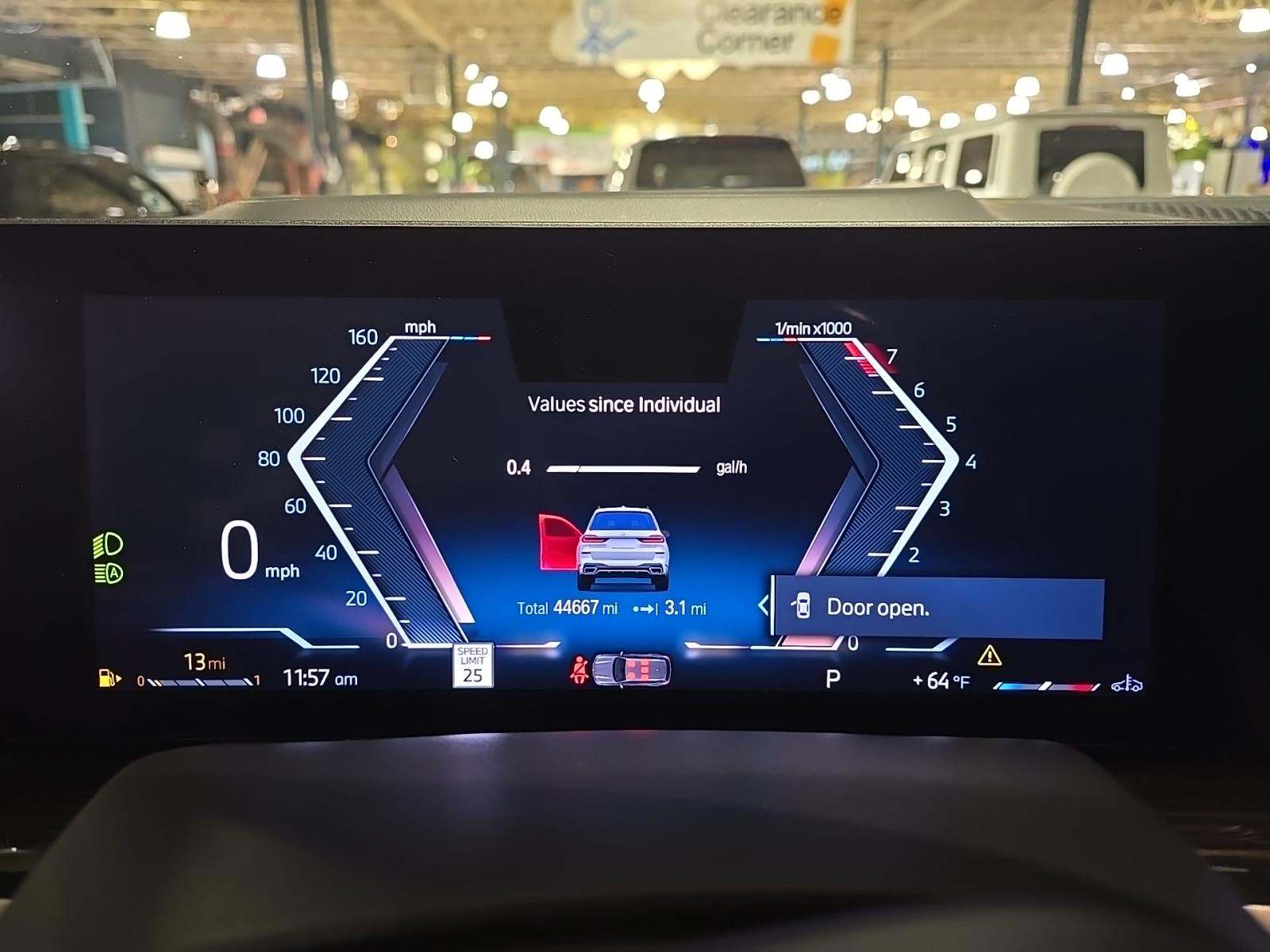 2023 BMW X7 xDrive40i AWD