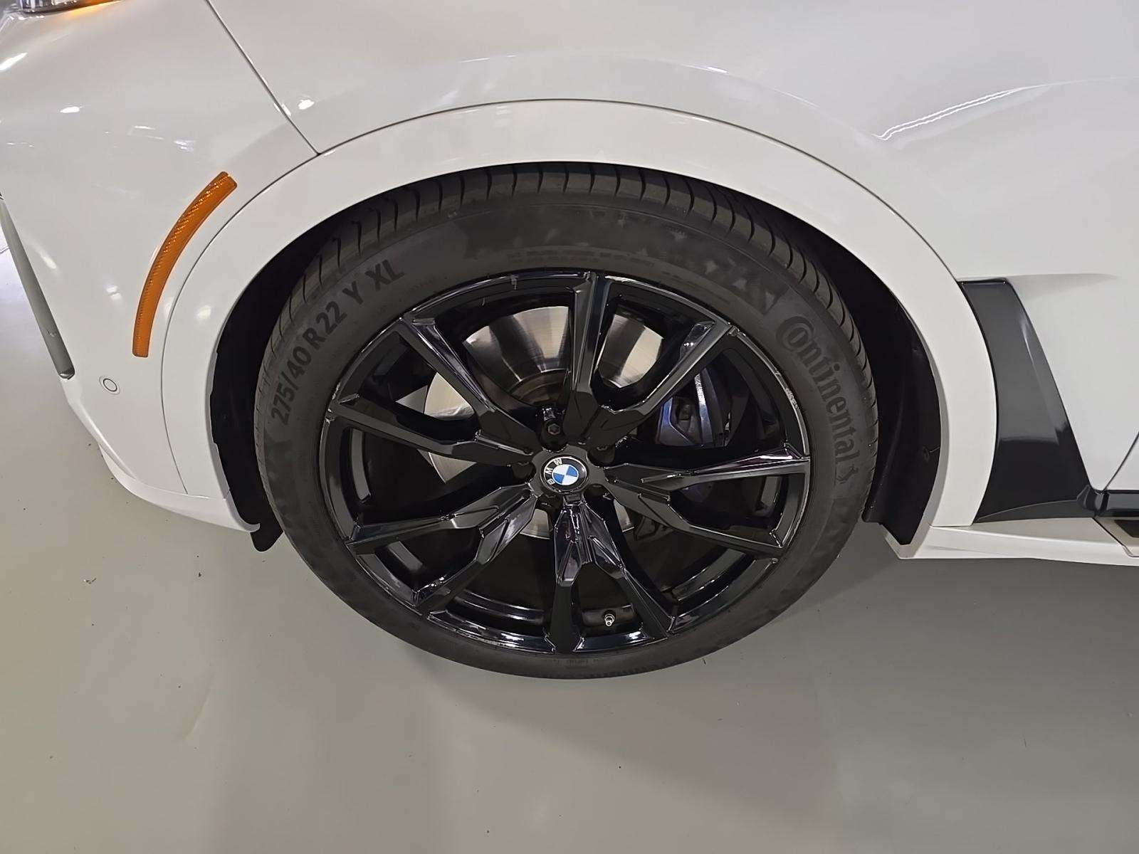 2023 BMW X7 xDrive40i AWD