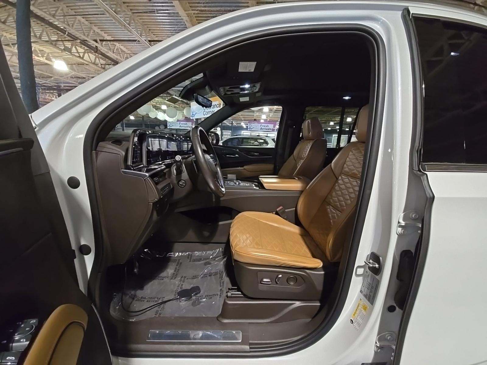 2022 Cadillac Escalade Premium Luxury AWD