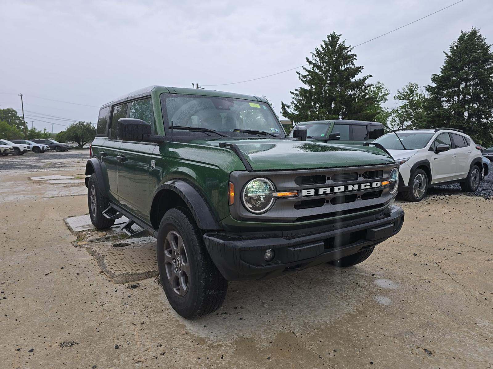 FORD BRONCO - 4