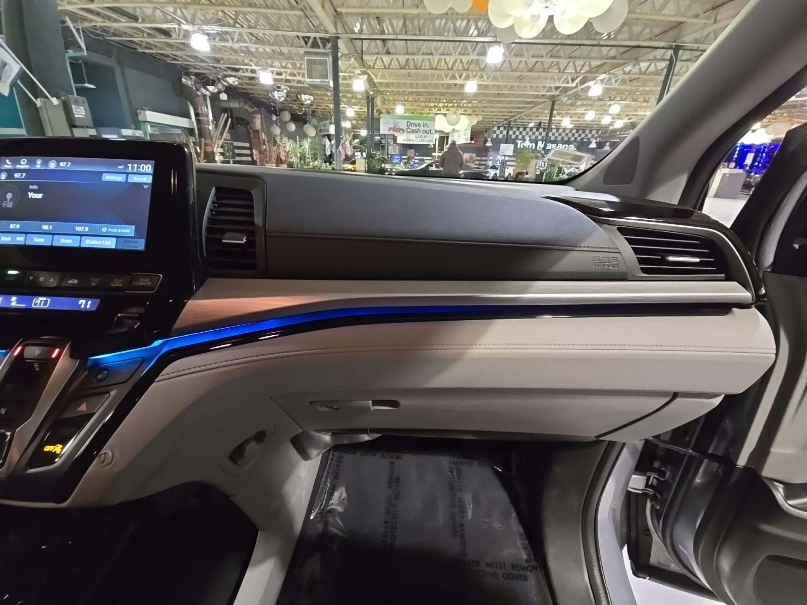 2023 Honda Odyssey Touring FWD