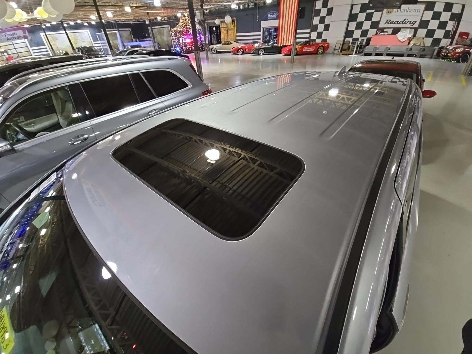 2023 Honda Odyssey Touring FWD