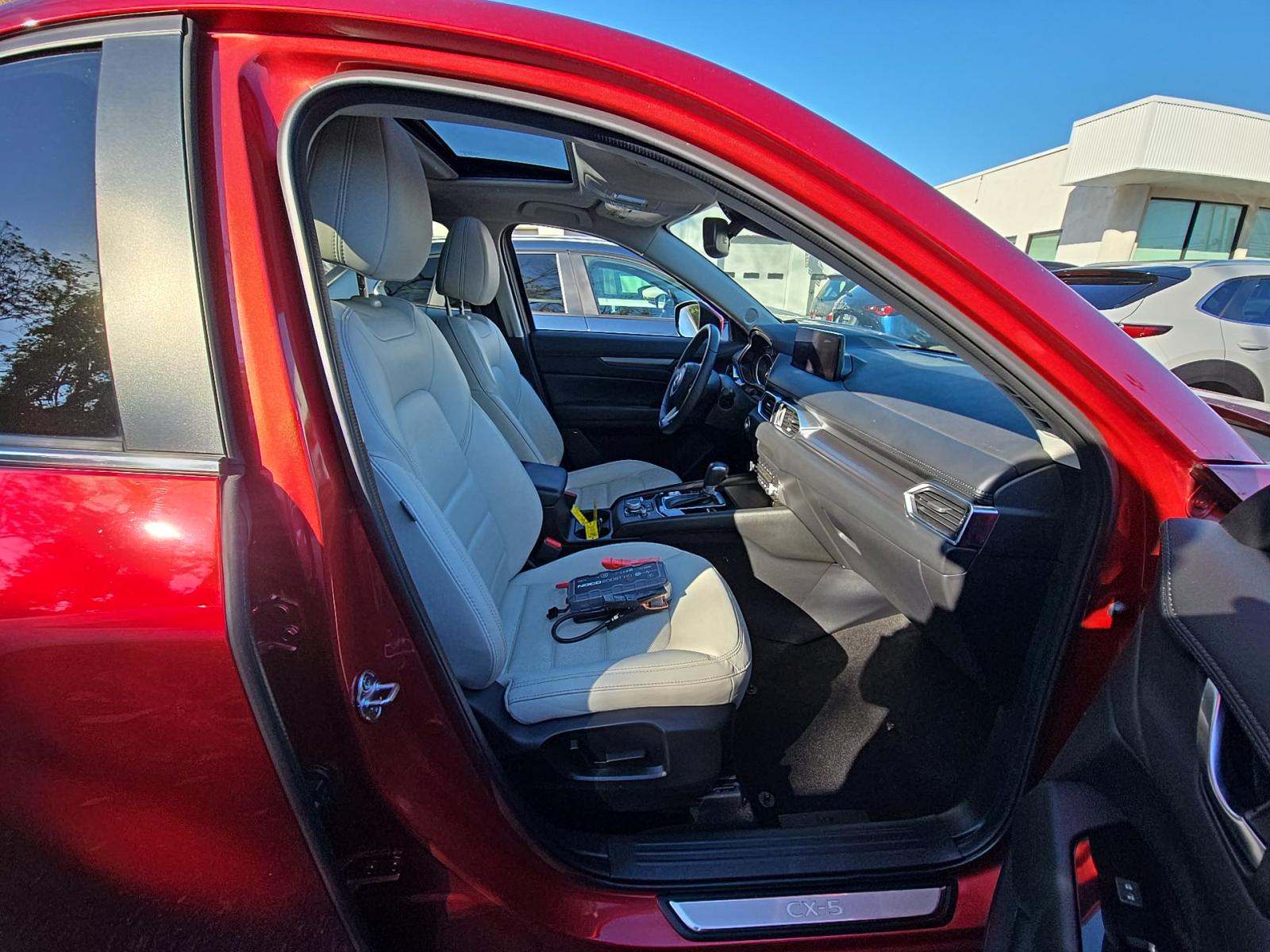 2022 MAZDA CX-5 2.5 S Preferred Package AWD