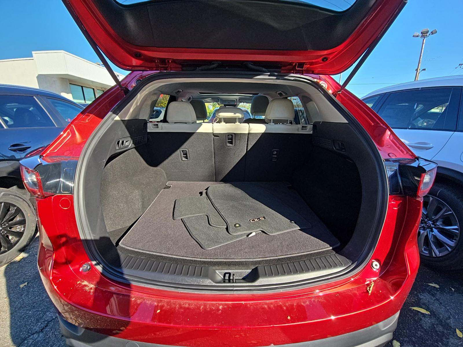 2022 MAZDA CX-5 2.5 S Preferred Package AWD