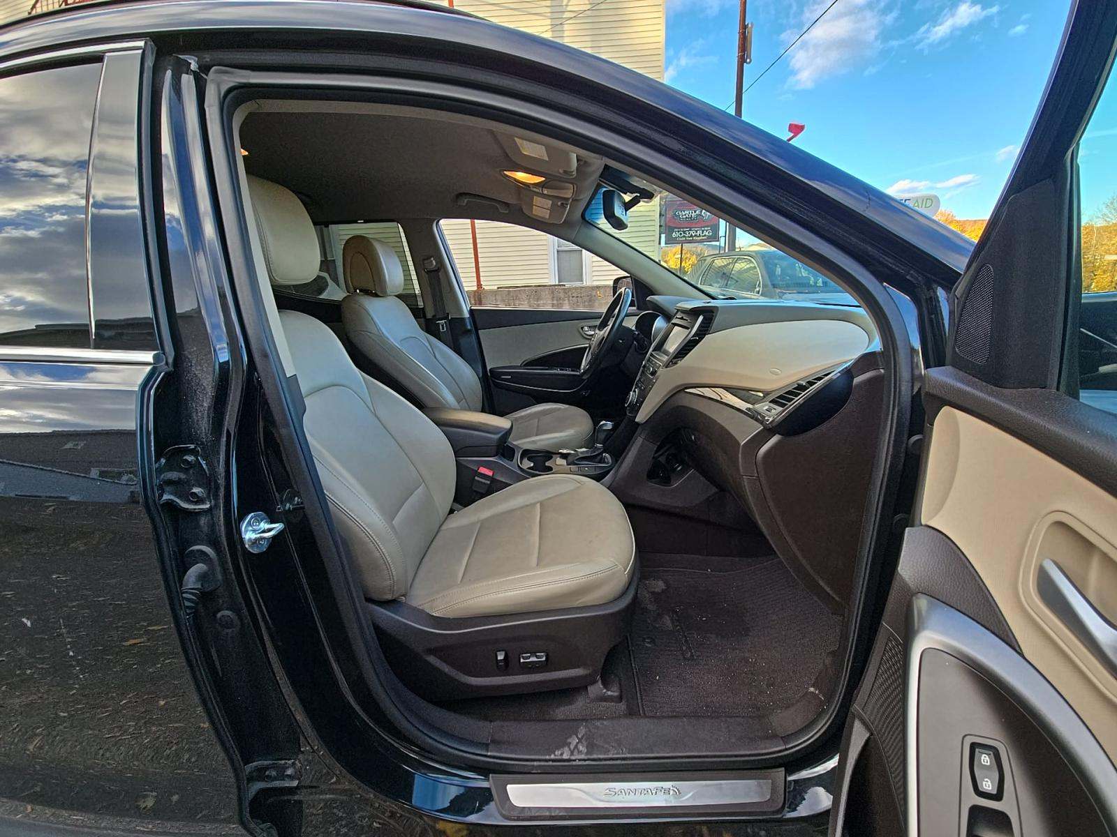 2017 Hyundai Santa Fe Sport Base AWD