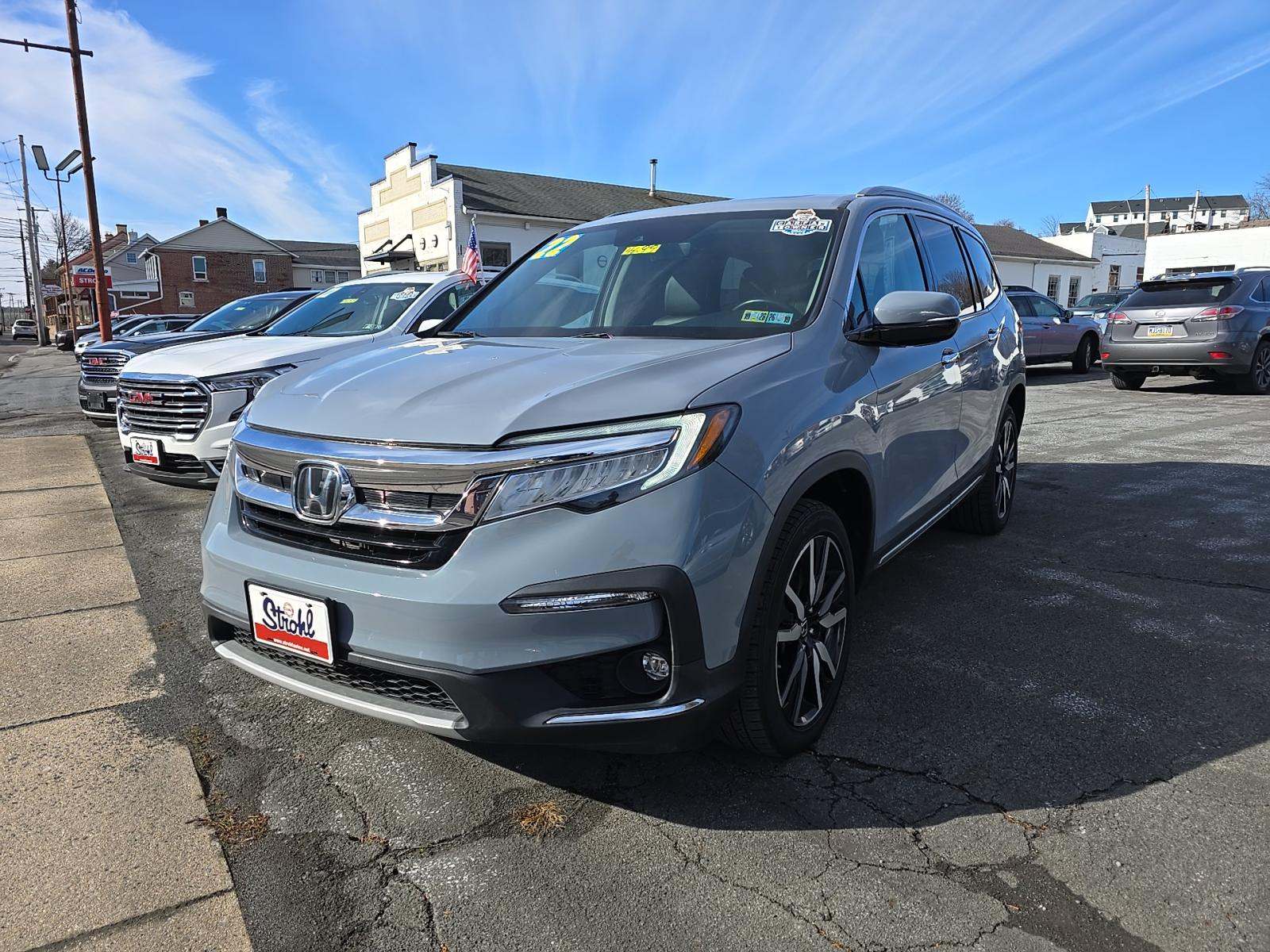 2022 Honda Pilot Touring AWD