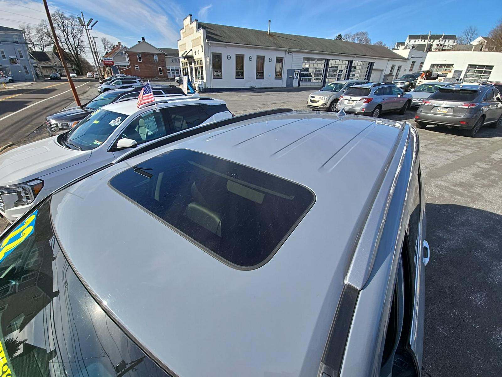 2022 Honda Pilot Touring AWD