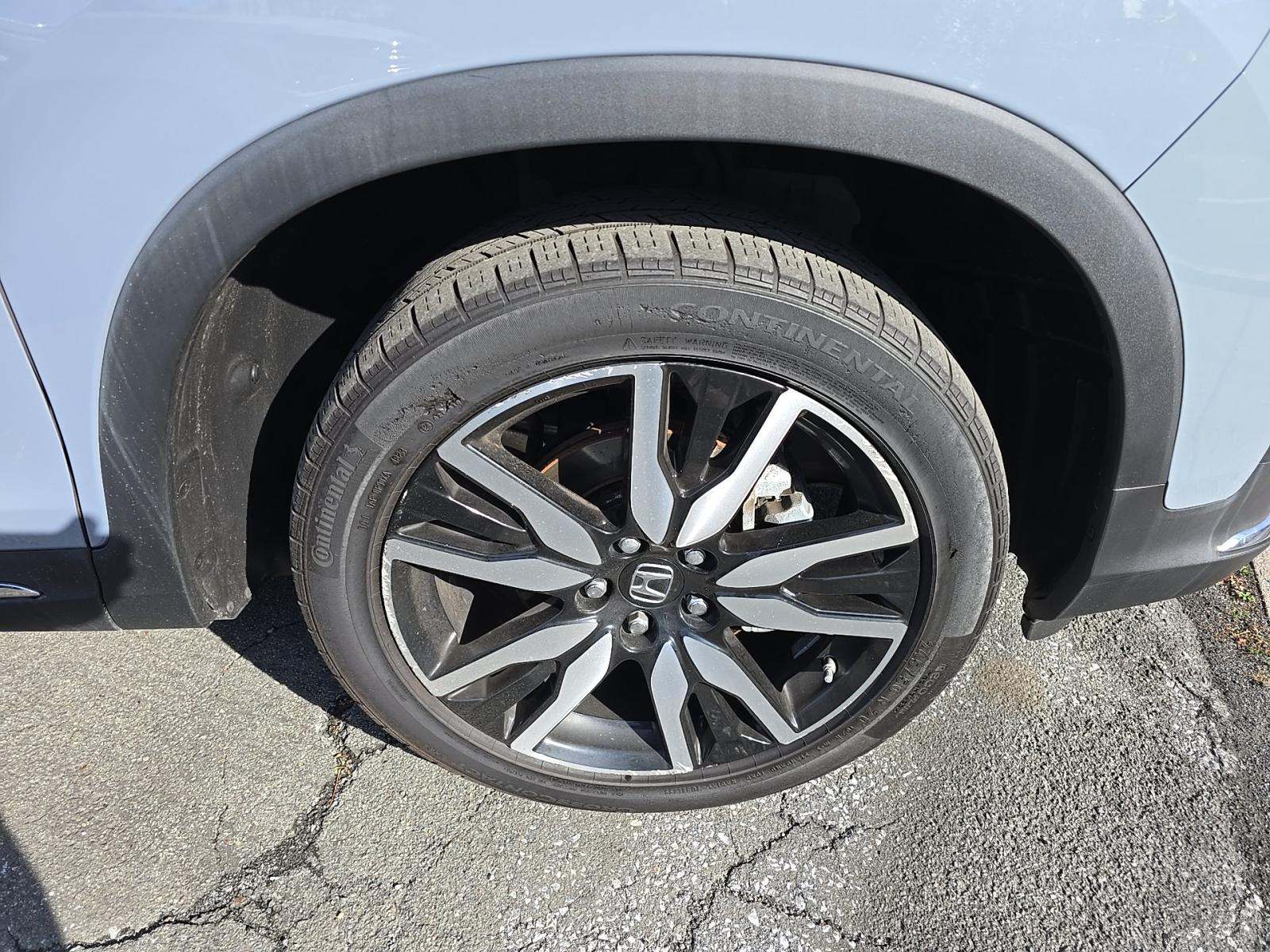 2022 Honda Pilot Touring AWD