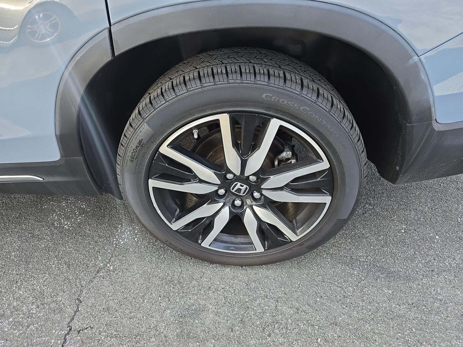 2022 Honda Pilot Touring AWD