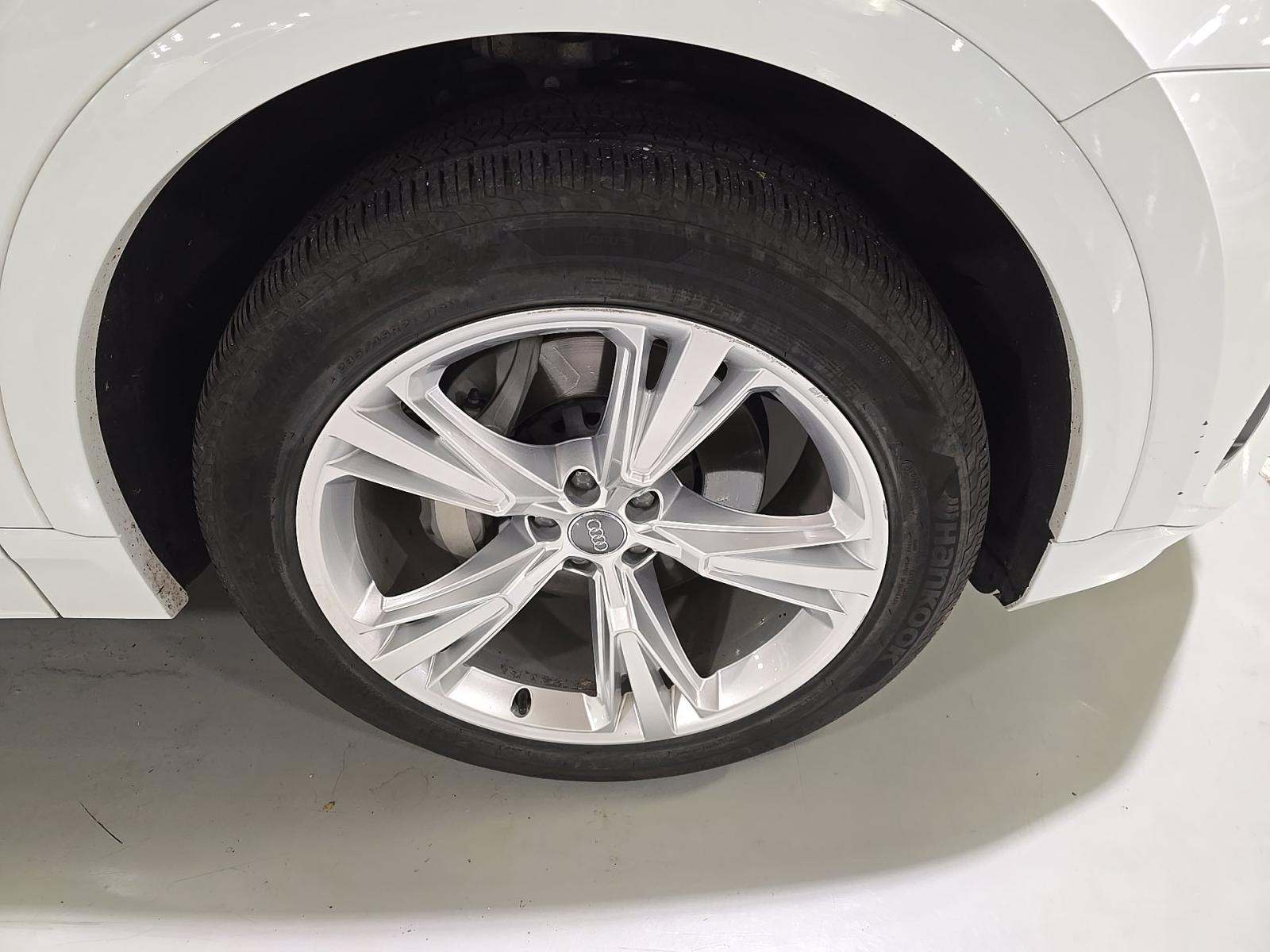 2019 Audi Q8 Premium AWD