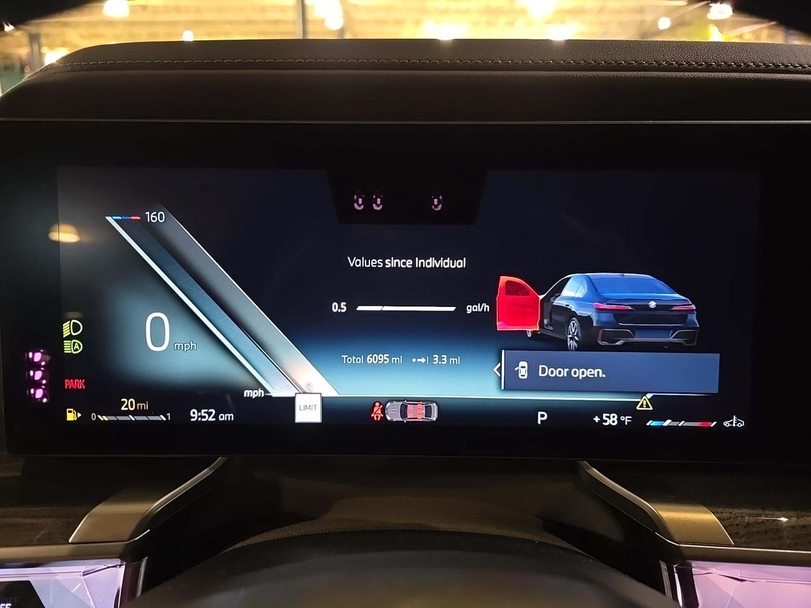 2025 BMW 7 Series 760i xDrive AWD