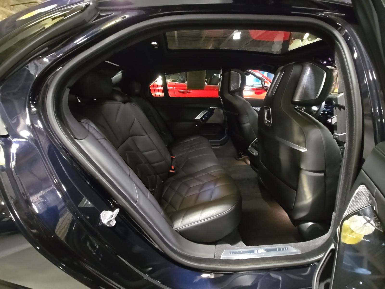 2024 BMW 7 Series 760i xDrive AWD