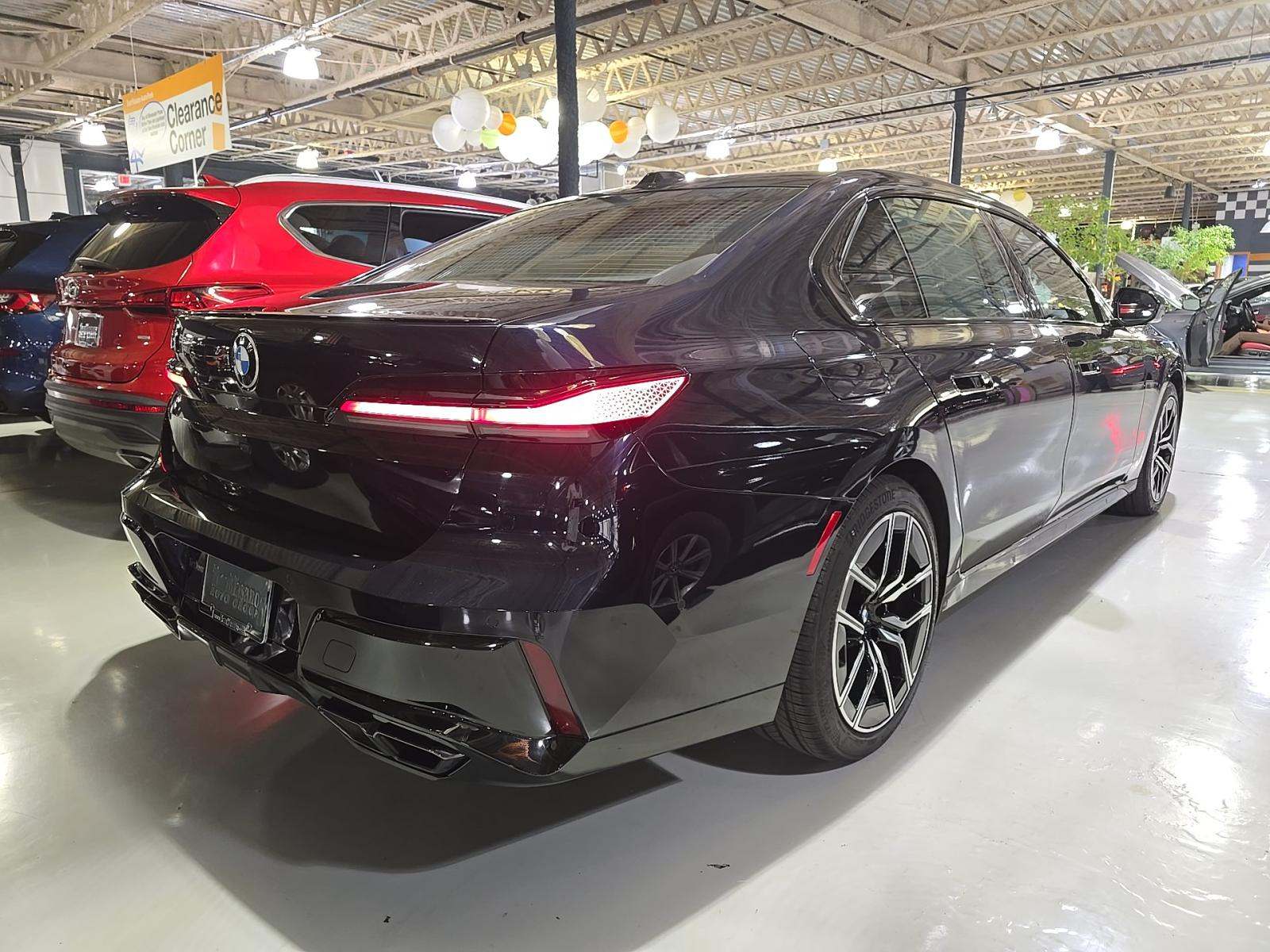 2024 BMW 7 Series 760i xDrive AWD