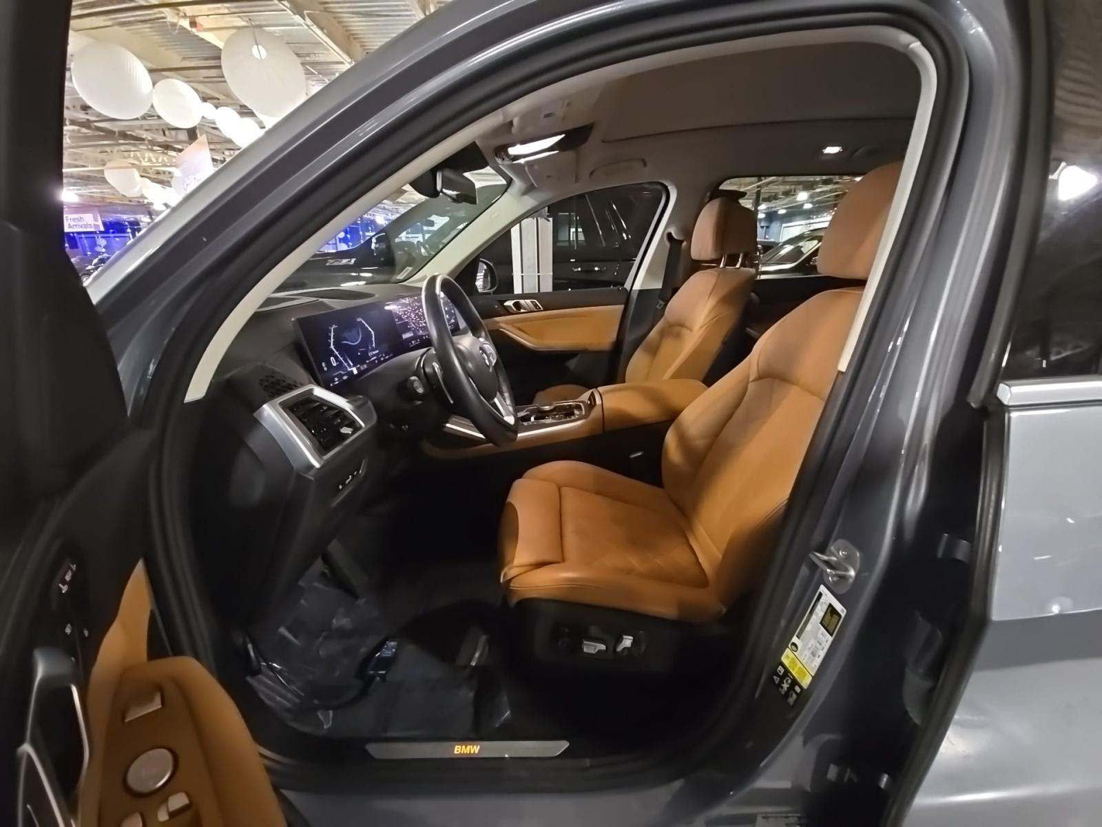 2024 BMW X7 xDrive40i AWD